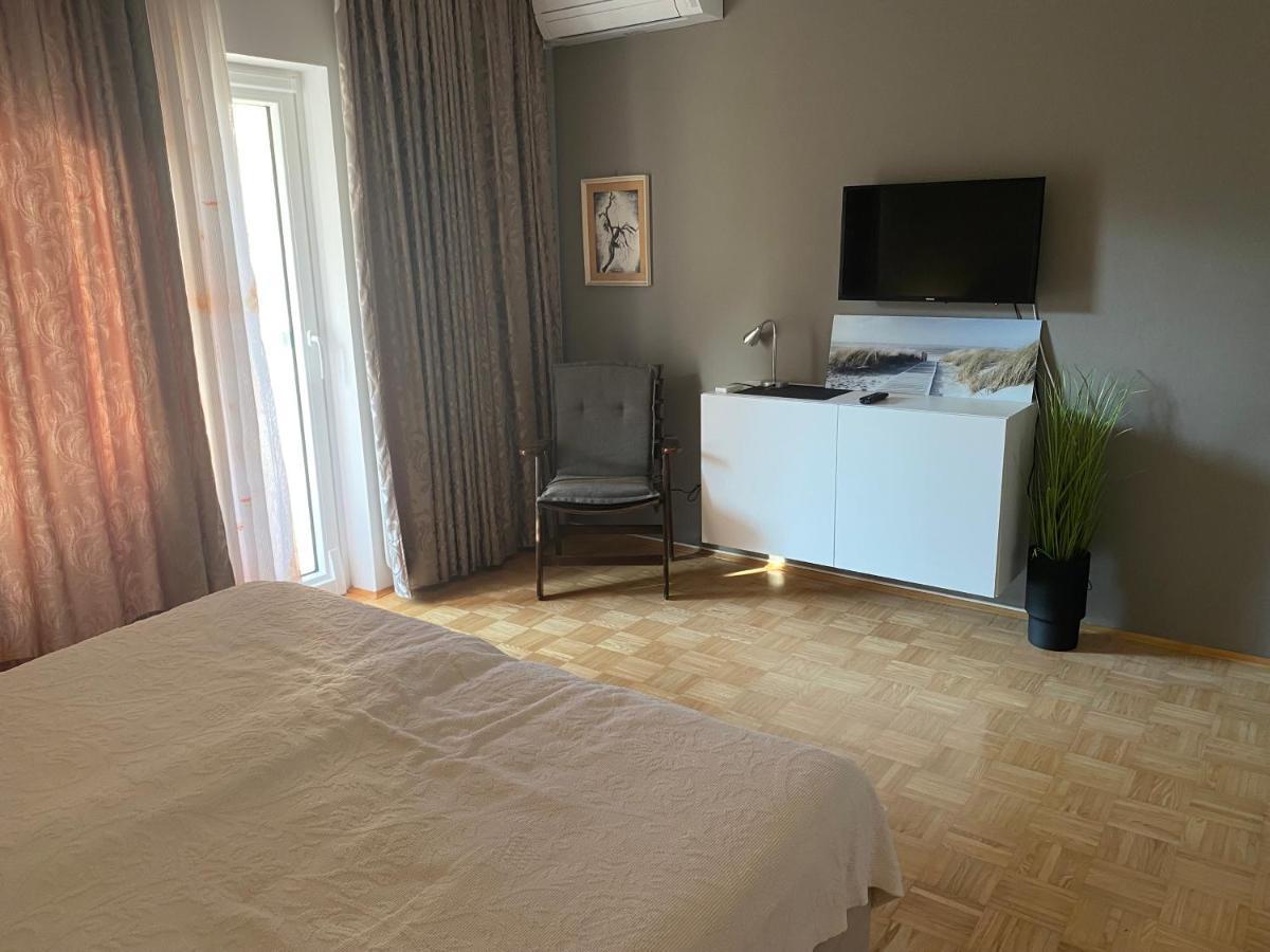Soraja Apartments Izola Ngoại thất bức ảnh